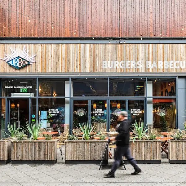 HUBBOX, CHELTENHAM | LIGHTING SUPPLY | INTERIOR BY SIMPLE SIMON DESIGN - DYKE & DEAN