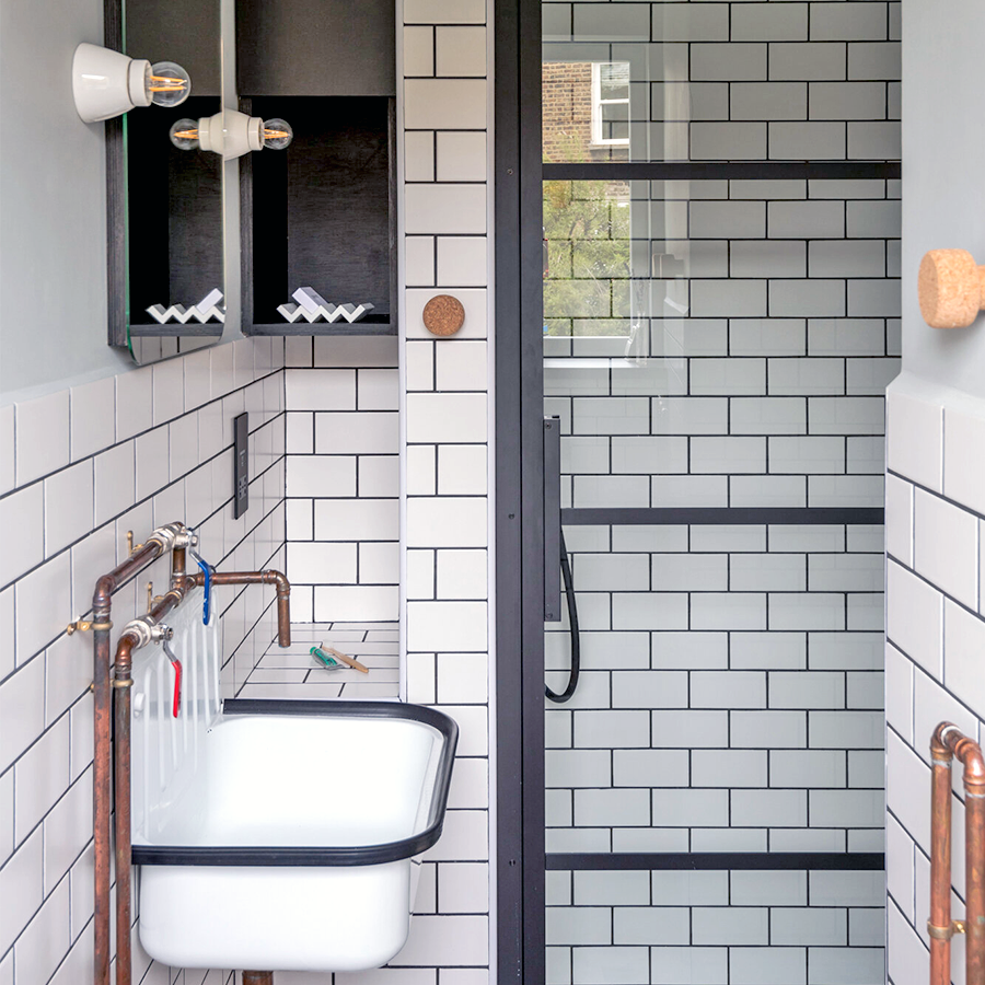 DYKE & DEAN BLUE ENAMEL BUCKET SINK BLUE RIM