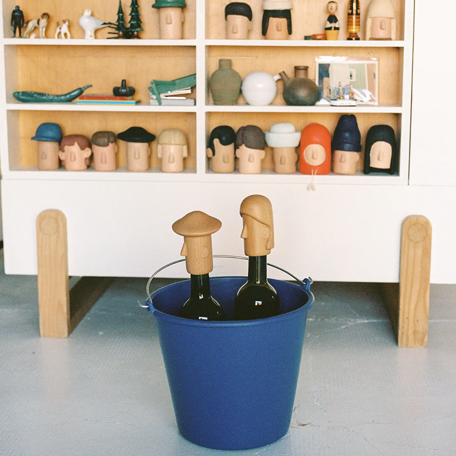 WINE STOPPER BUDDY LISA