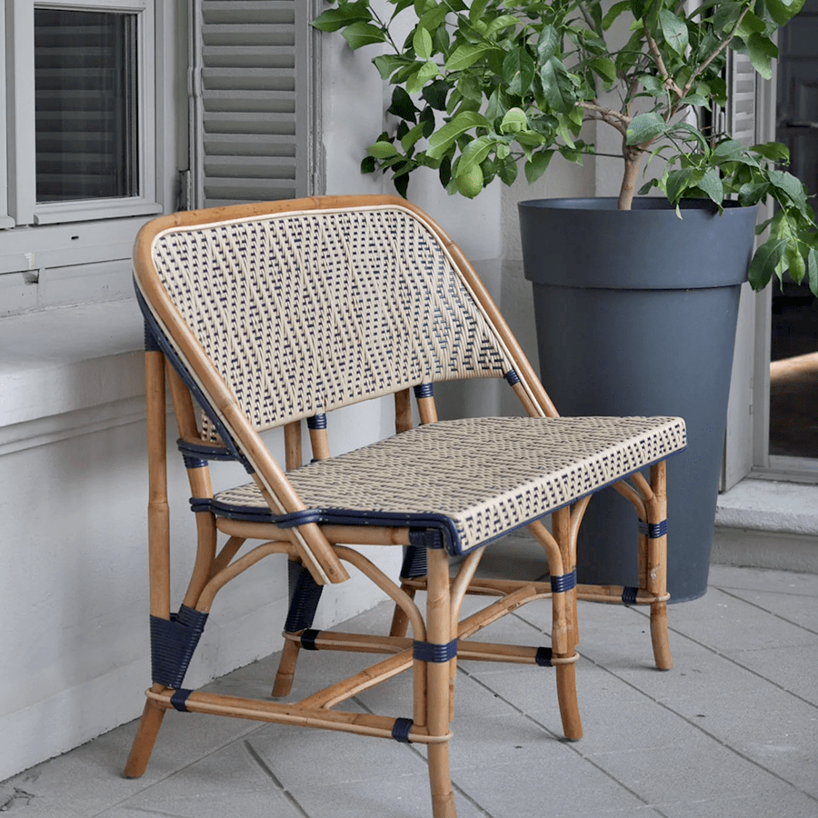 BISTRO RATTAN BANQUETTE BENCH STRIPES GOLD NAVY - DYKE & DEAN