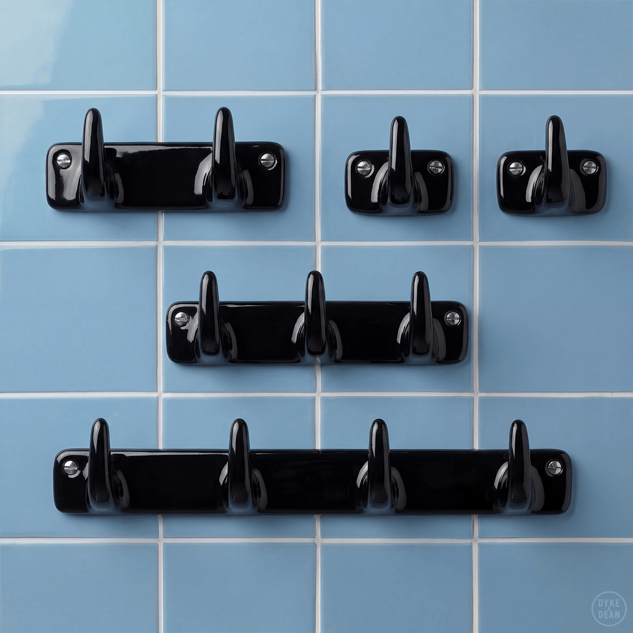 BLACK PORCELAIN HOOK 2 - DYKE & DEAN