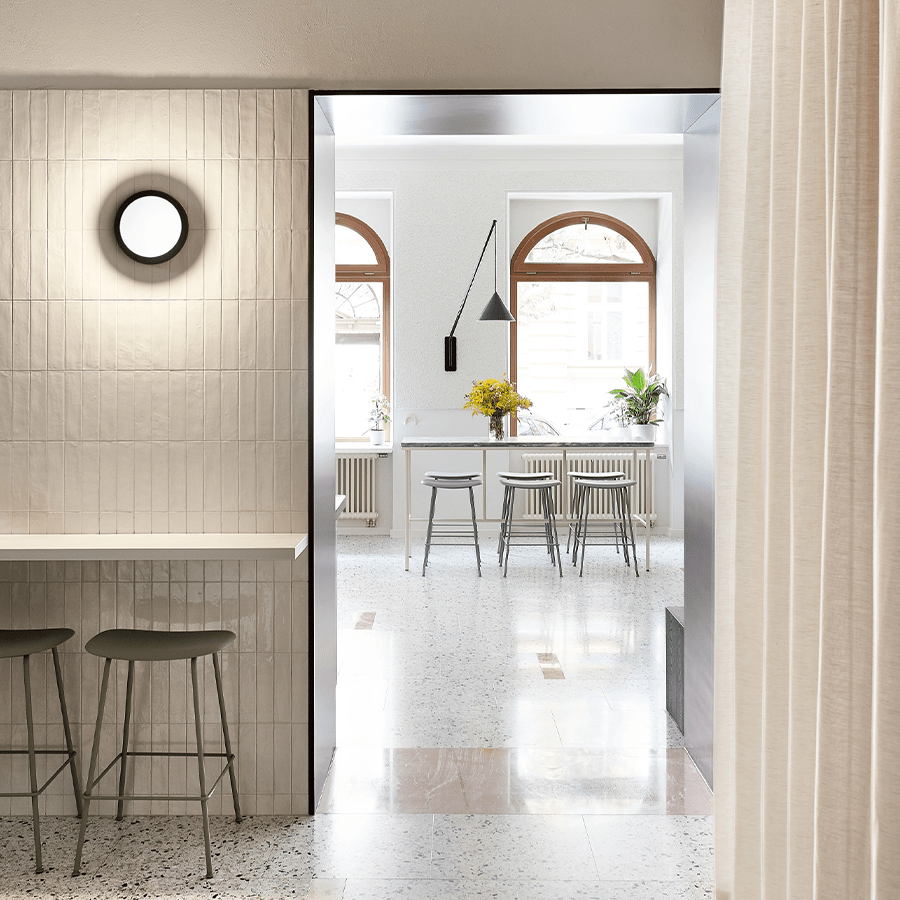 BORRA WATERPROOF WALL LIGHT BLACK - DYKE & DEAN