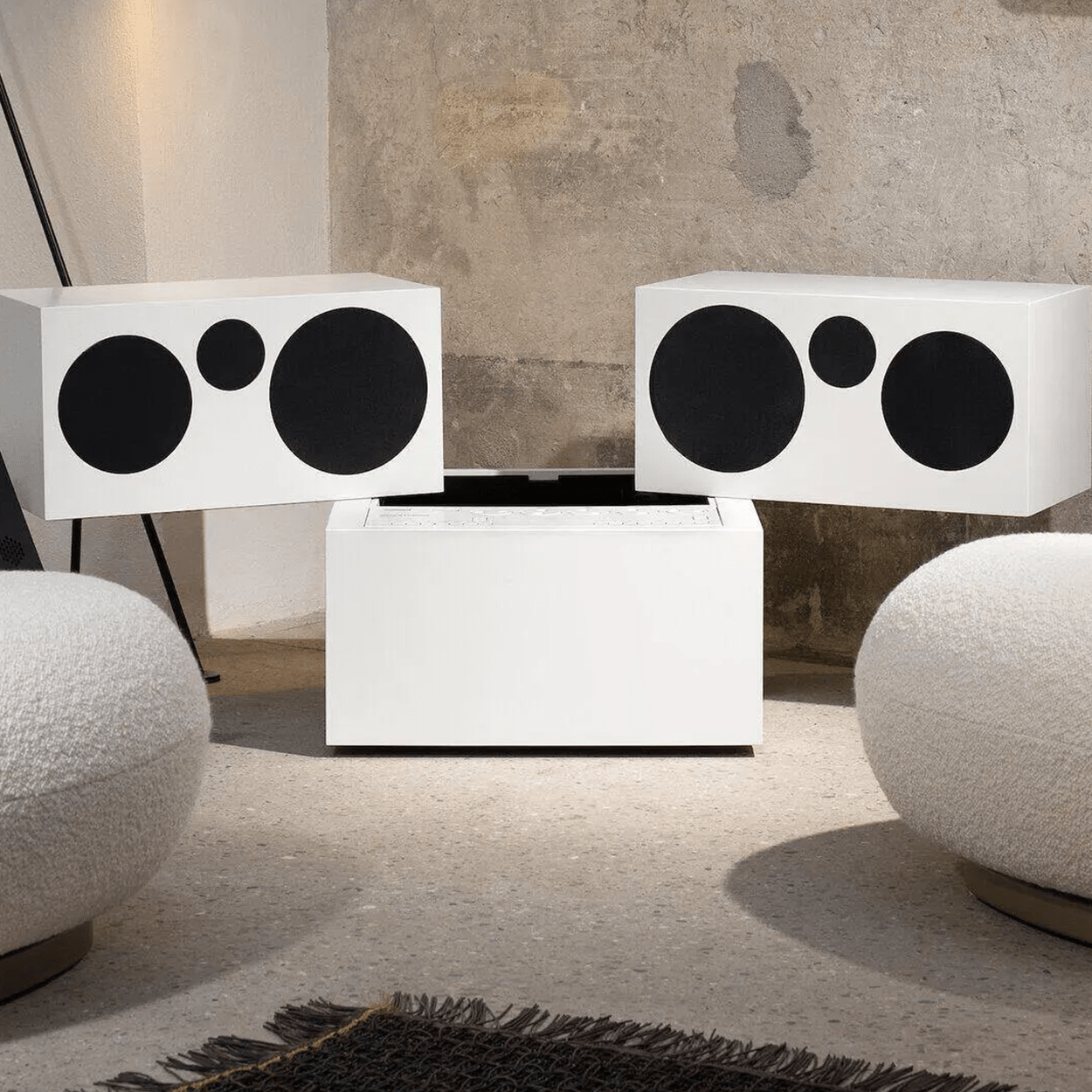 BRIONVEGA WHITE TOTEM RR231 SOUND SYSTEM - DYKE & DEAN