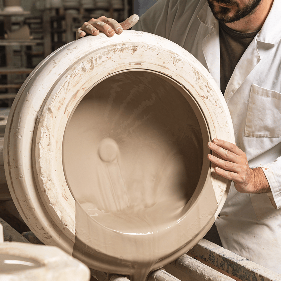 CERAMIC DOME PENDANT CUUC MEDIUM - DYKE & DEAN
