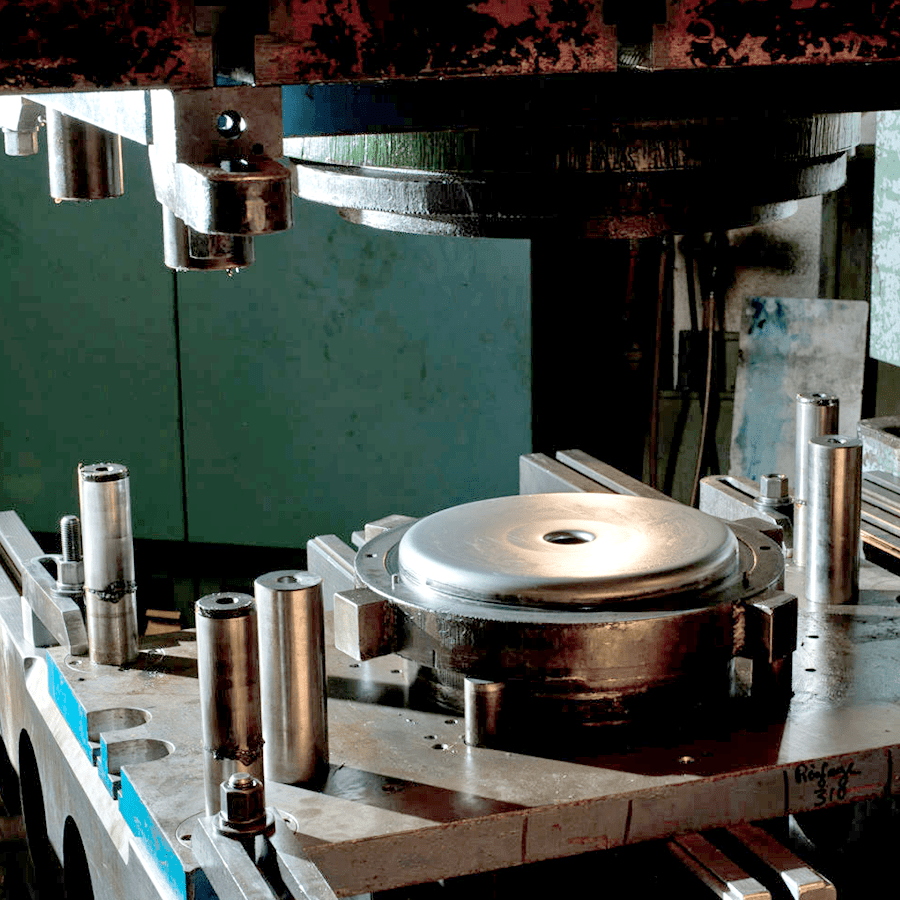 CHAISES NICOLLE METAL STOOL 60 - DYKE & DEAN