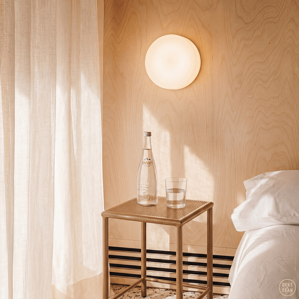 DISC WALL & CEILING LIGHT 300mm - DYKE & DEAN