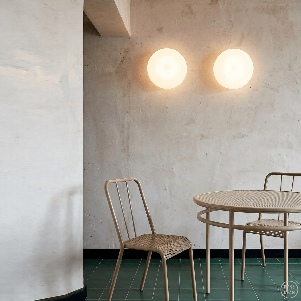 DISC WALL & CEILING LIGHT 300mm - DYKE & DEAN