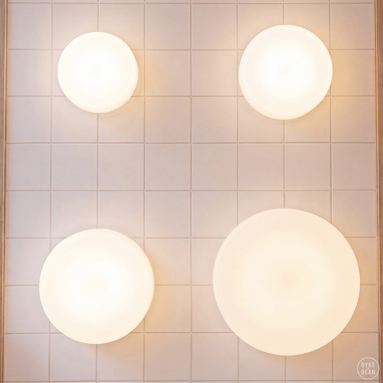 DISC WALL & CEILING LIGHT 500mm - DYKE & DEAN