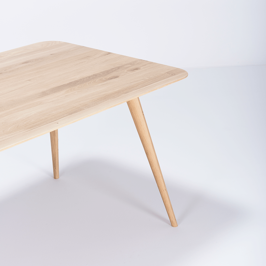 GAZZDA STAFA TABLE NATURAL OAK 140 x 90 - DYKE & DEAN