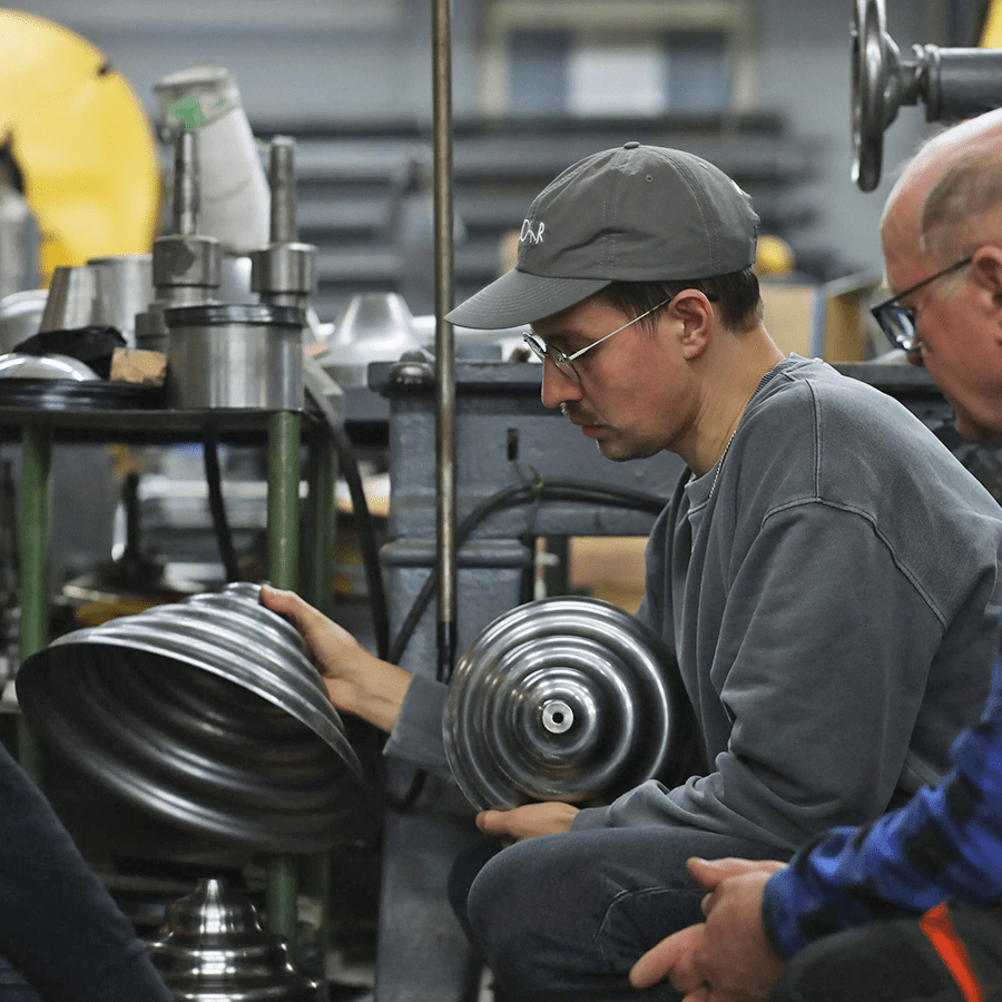 HANGING PENDANT GLOBE LIGHT RED - DYKE & DEAN