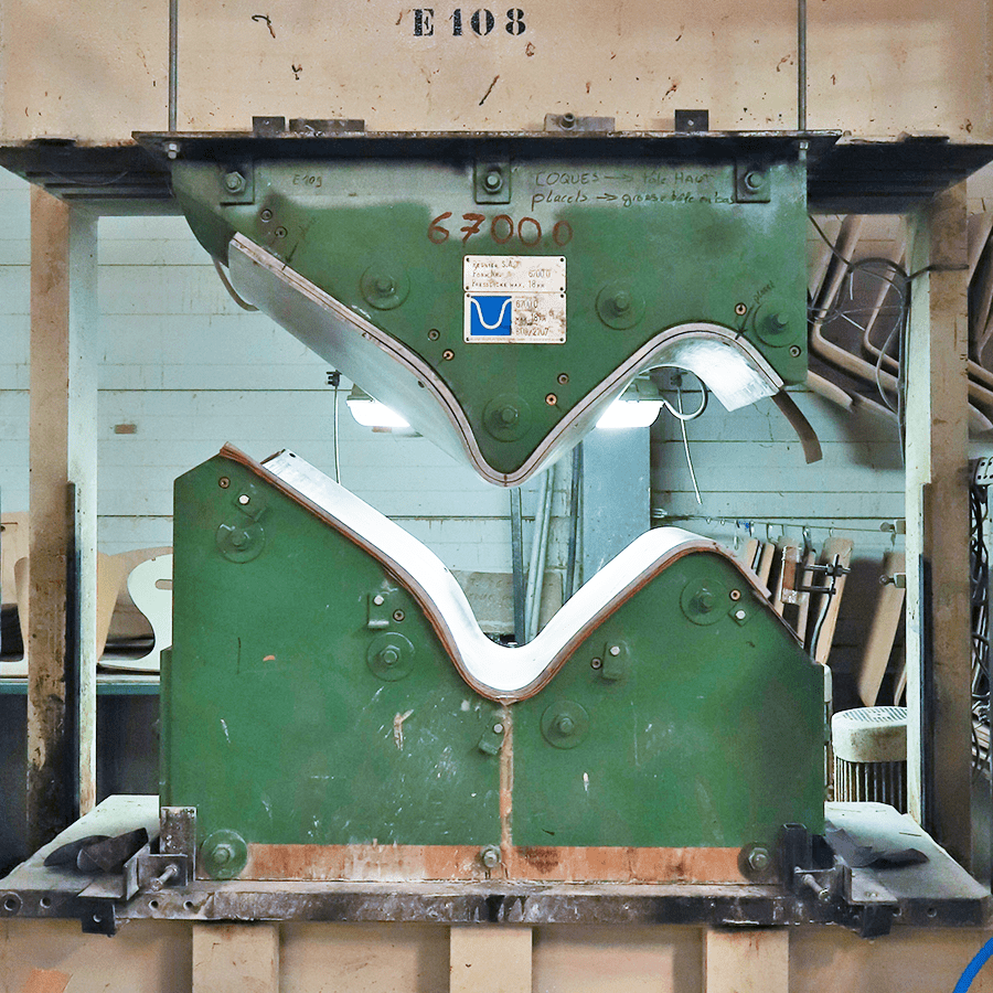 LA CHAISE FRANCAISE CL10B YELLOW CHAIR - DYKE & DEAN