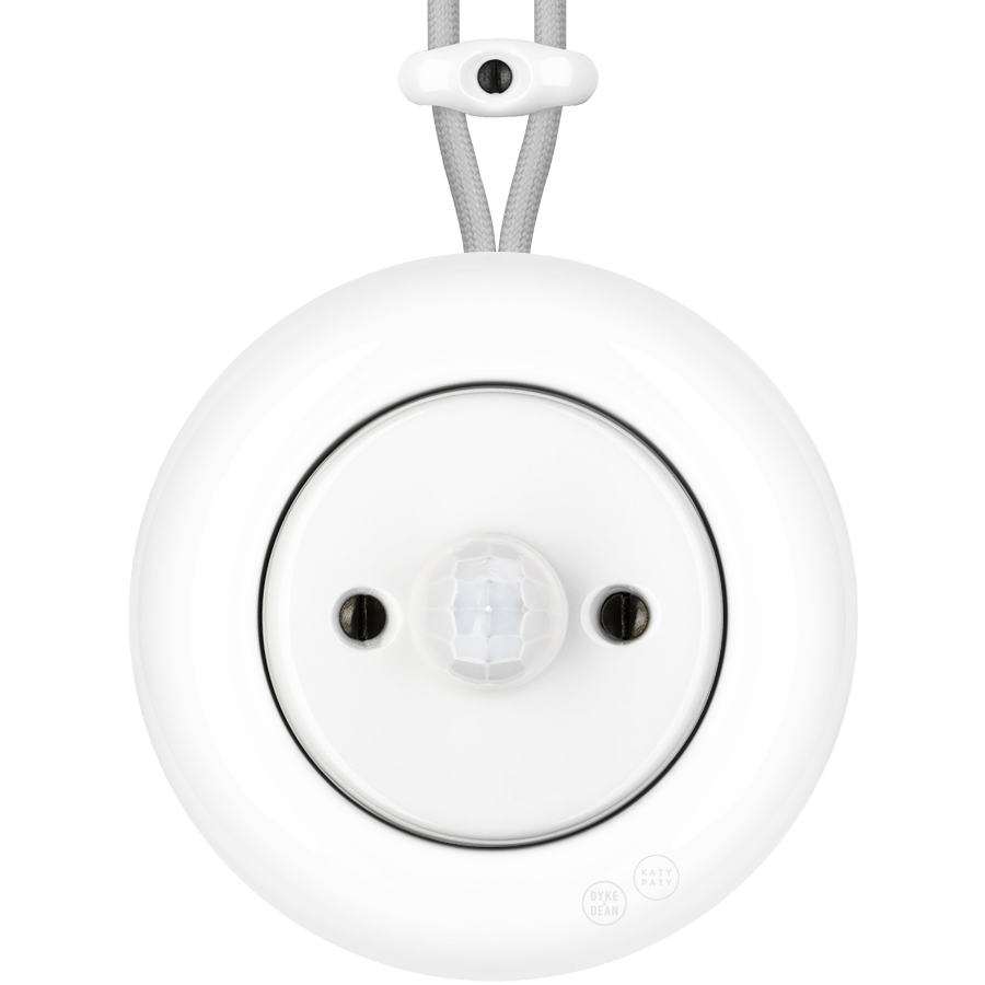 PORCELAIN KATY PATY COLONA ROUND SURFACE MOUNTED MOTION SENSOR WHITE - DYKE & DEAN