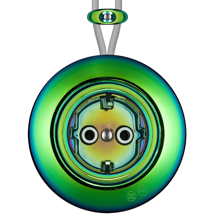 PORCELAIN KATY PATY COLONA ROUND SURFACE MOUNTED SCHUKO SOCKET CHLOREDO - DYKE & DEAN