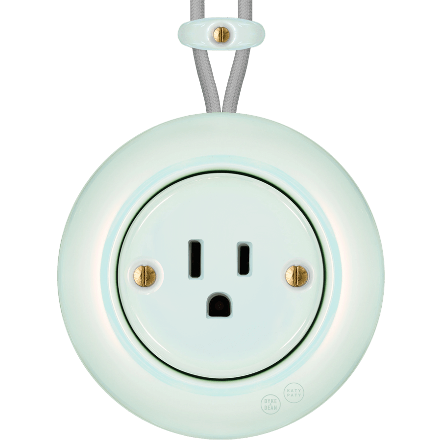 PORCELAIN KATY PATY COLONA ROUND SURFACE MOUNTED USA 15AMP SOCKET CONCHA - DYKE & DEAN