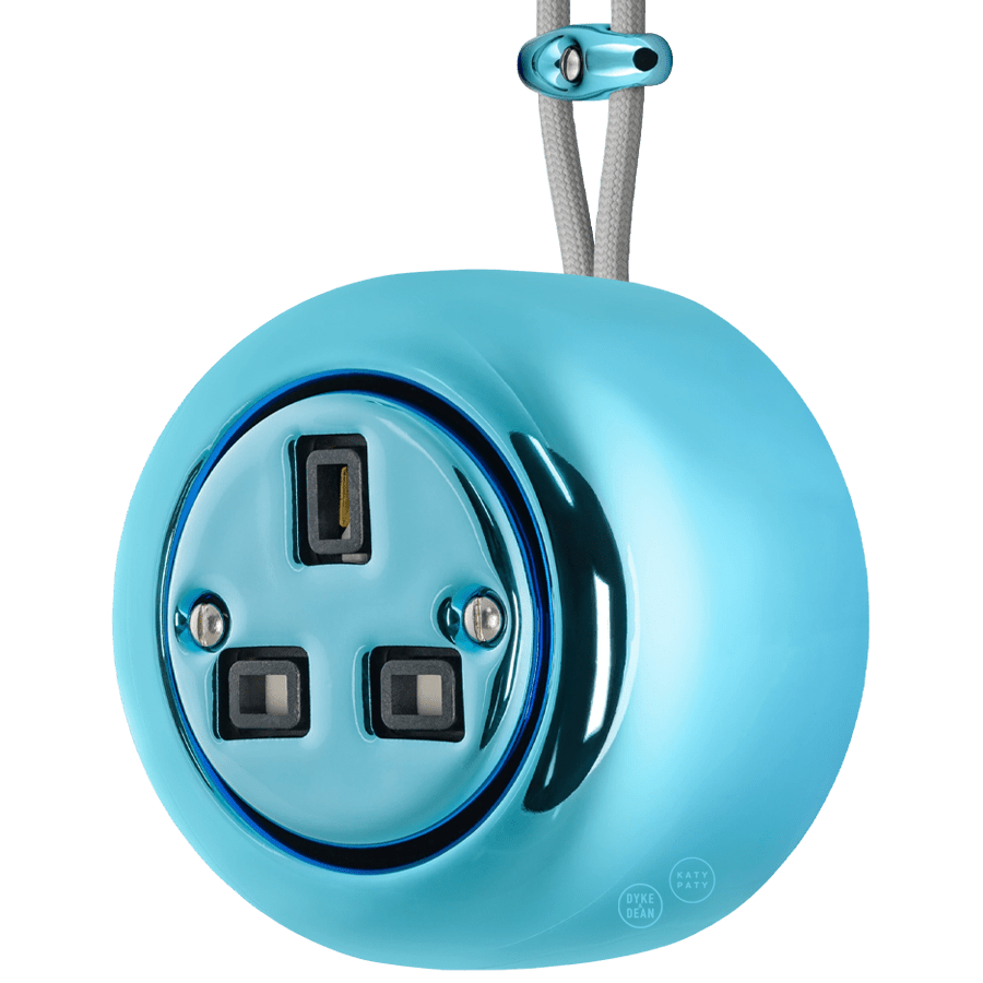 PORCELAIN ROUND SURFACE MOUNTED UK SOCKET SKY BLUE - DYKE & DEAN