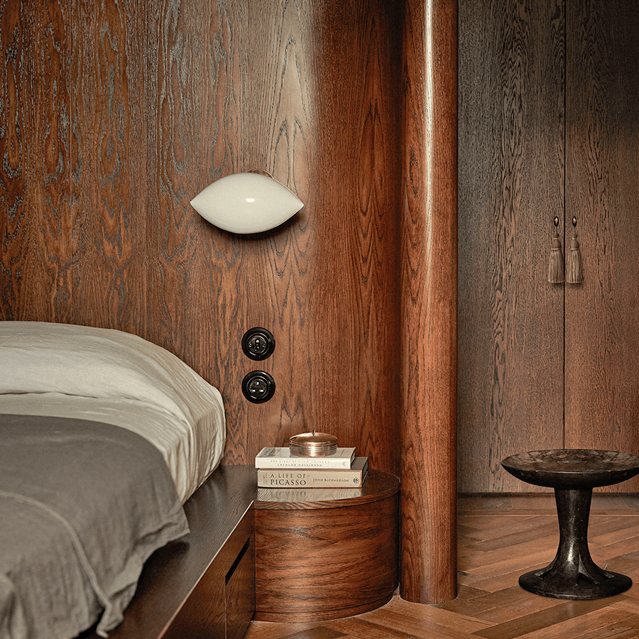 PORCELAIN WALL SOCKET SALMON UK - DYKE & DEAN