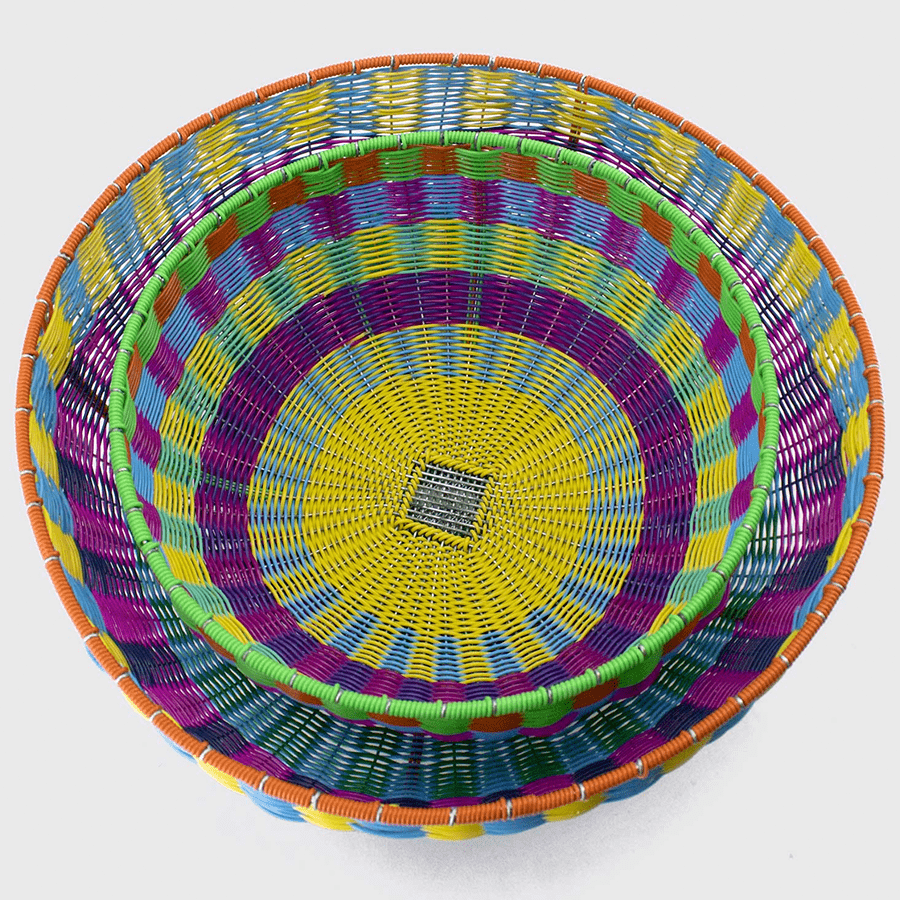 SET OF 2 COLOURFUL MEXICAN FRUIT BOWLS - DYKE & DEAN