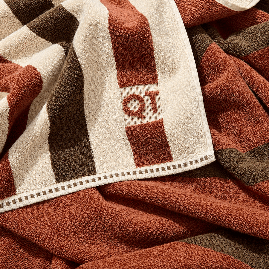 STRIPE BATH SHEET TOWEL CHOCOLATE - DYKE & DEAN