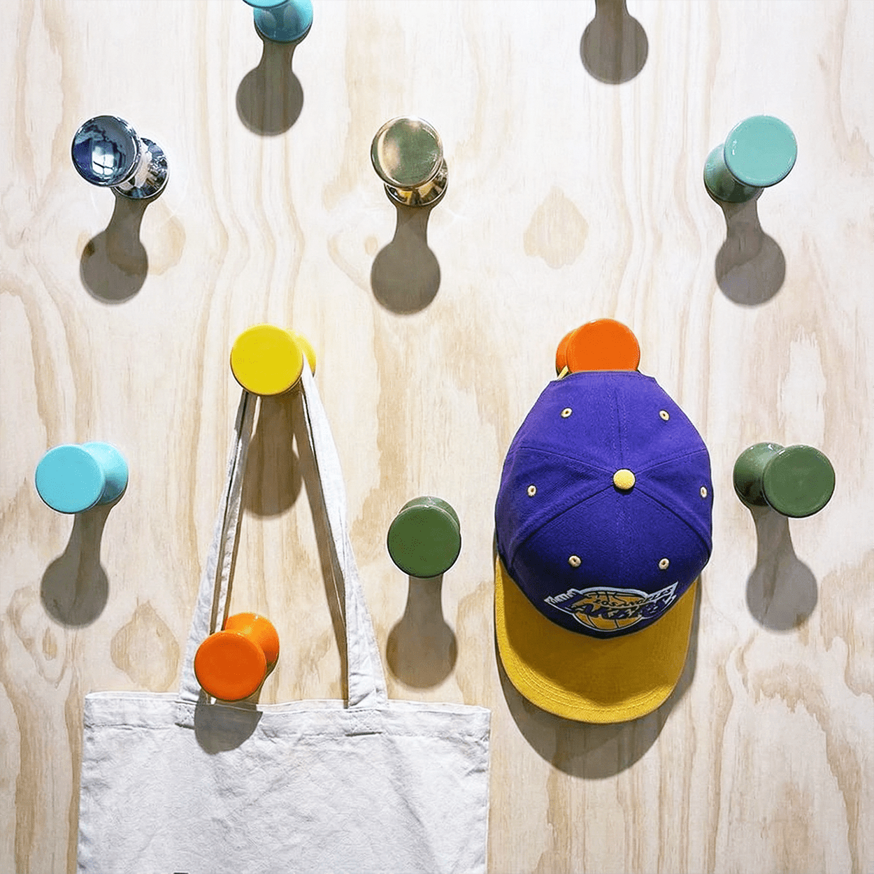 TAM TAM WALL HOOK ICE MINT - DYKE & DEAN