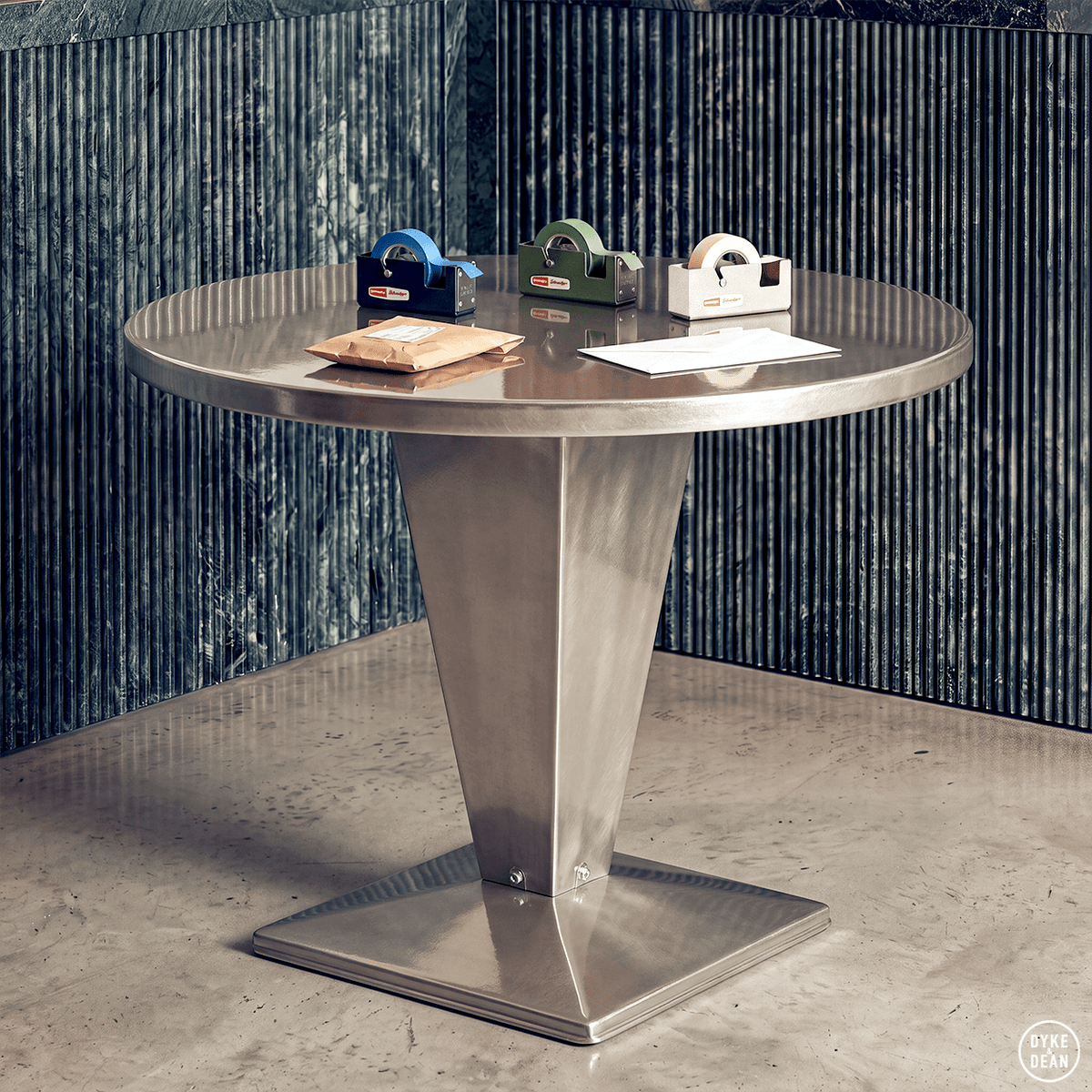 TOLIX KUB TABLE ROUND 100 - DYKE & DEAN