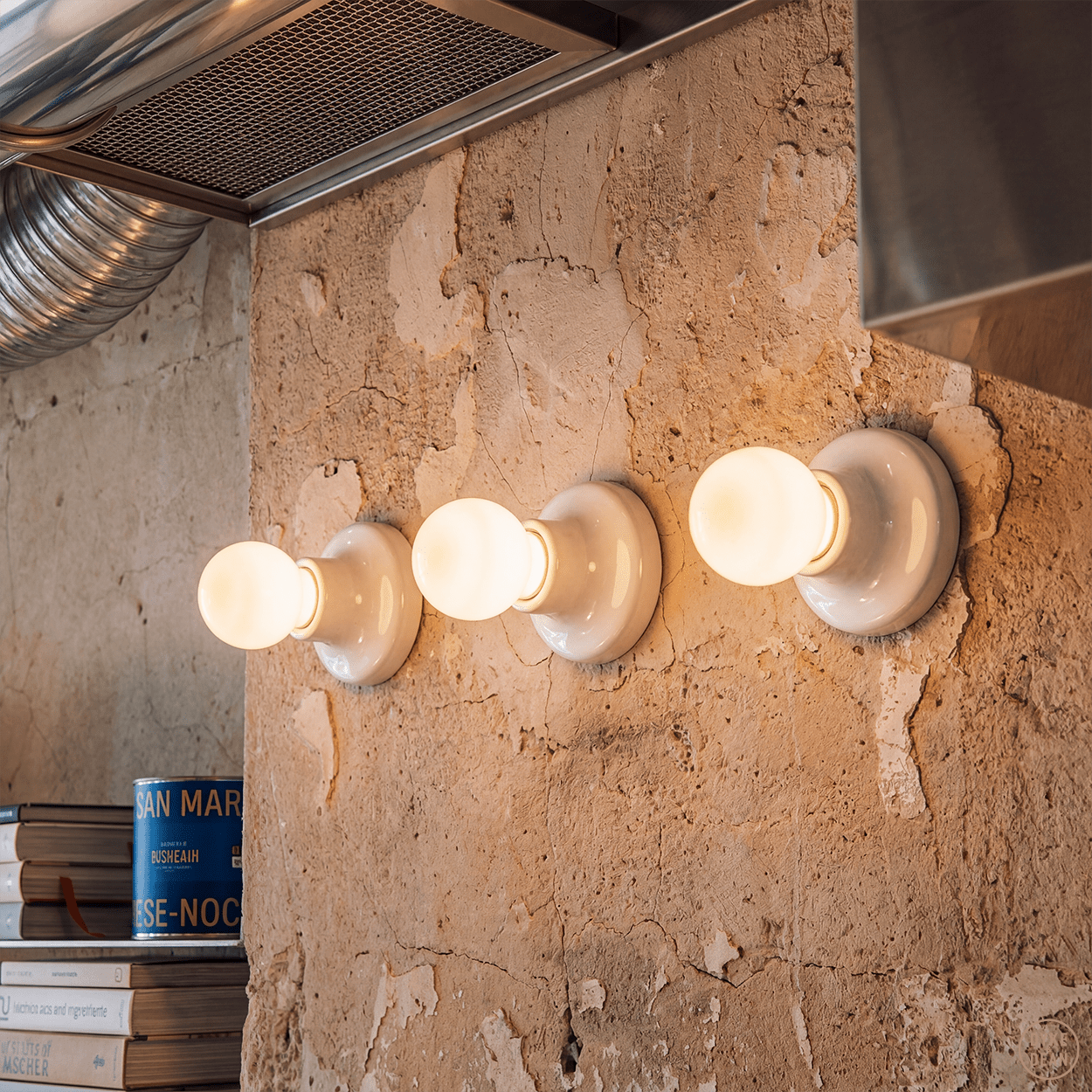 WHITE CERAMIC WALL & CEILING LAMP - DYKE & DEAN