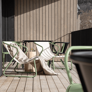 ADICO C111 STACKING LOUNGE CHAIR - DYKE & DEAN